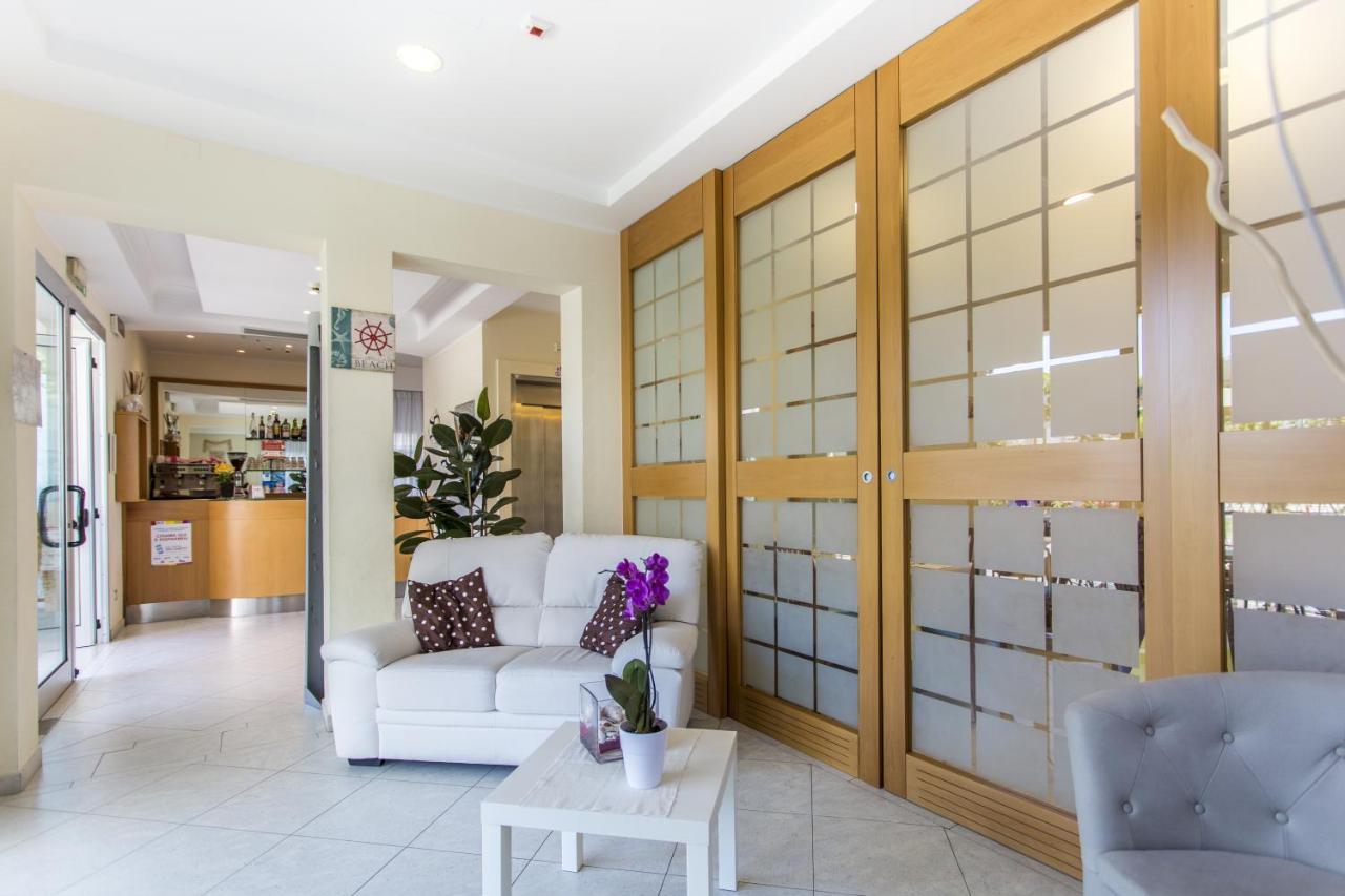 Hotel Savana ริมินี ภายนอก รูปภาพ